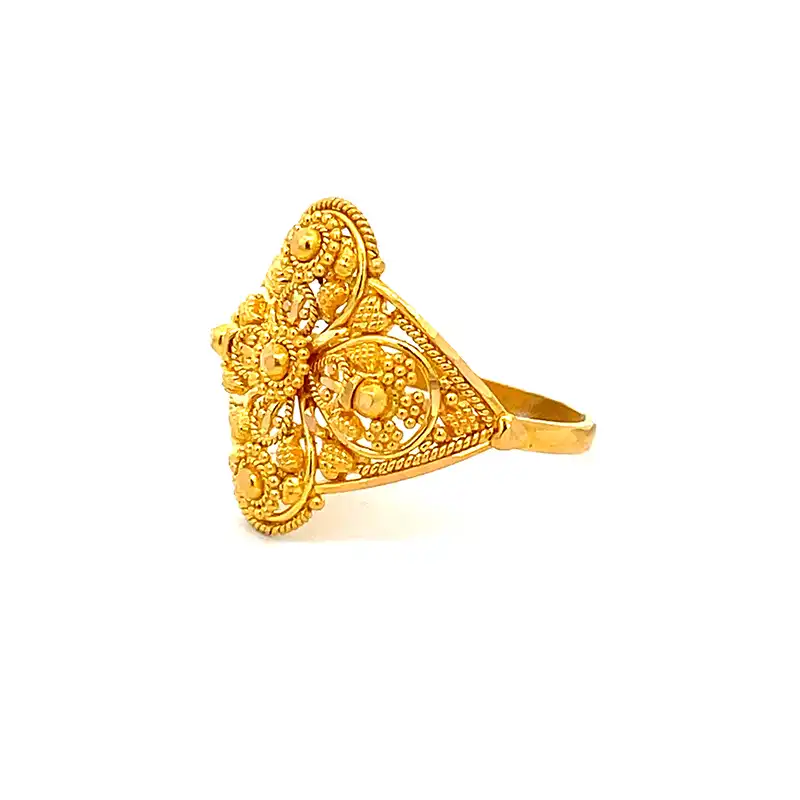 22k Yellow Gold Floral Pattern Ring