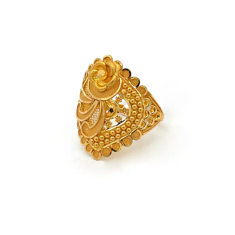 22k Yellow Gold Floral  Ring