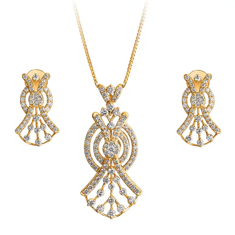 Luxurious Fan-shaped Pendant Set