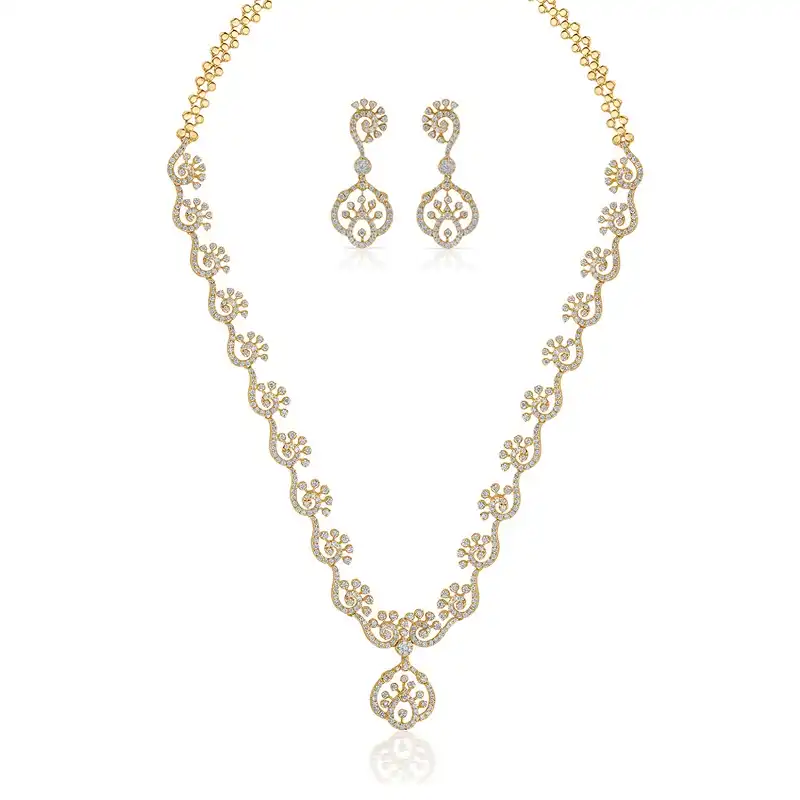 18K Yellow Gold & Diamond Curved Fan Necklace Set